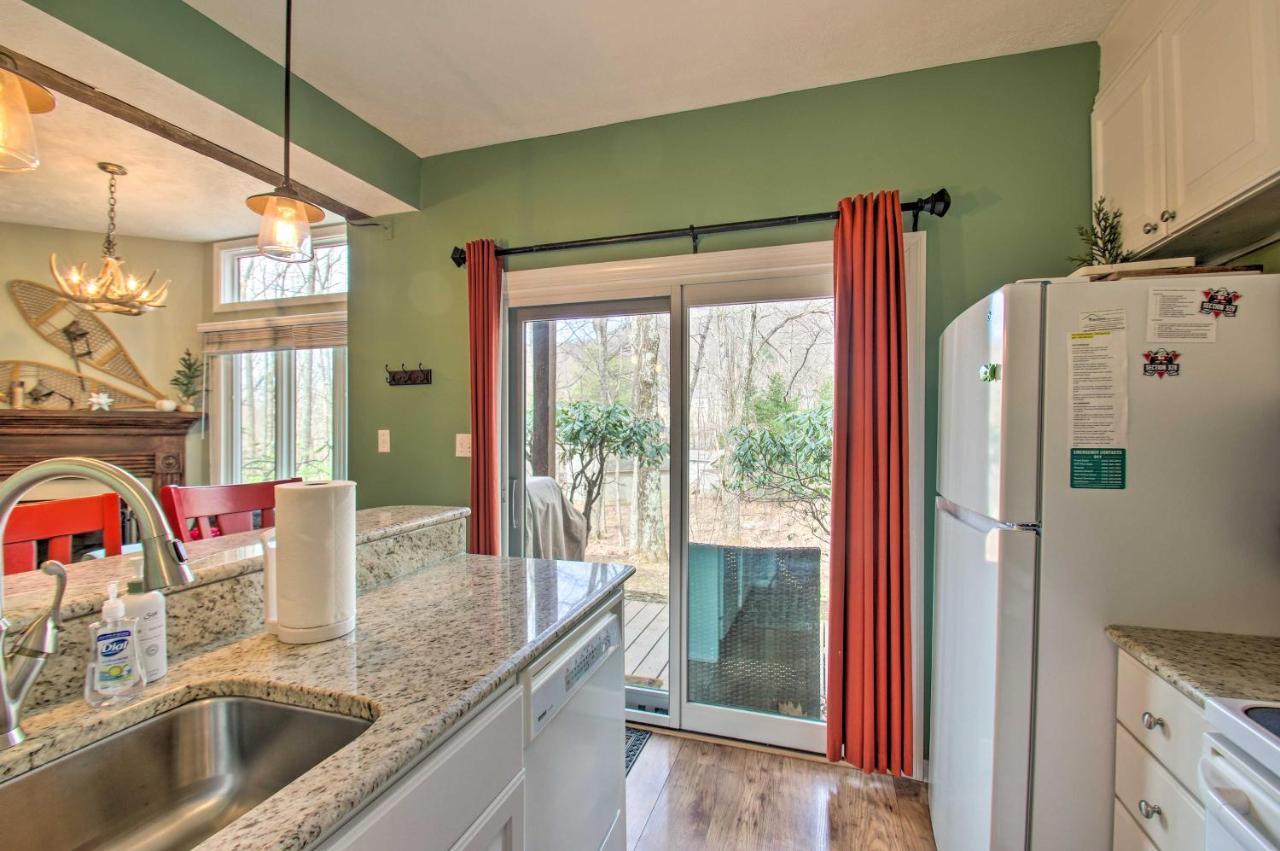 Wintergreen Resort Mountain Condo With Pool Access! Lyndhurst エクステリア 写真